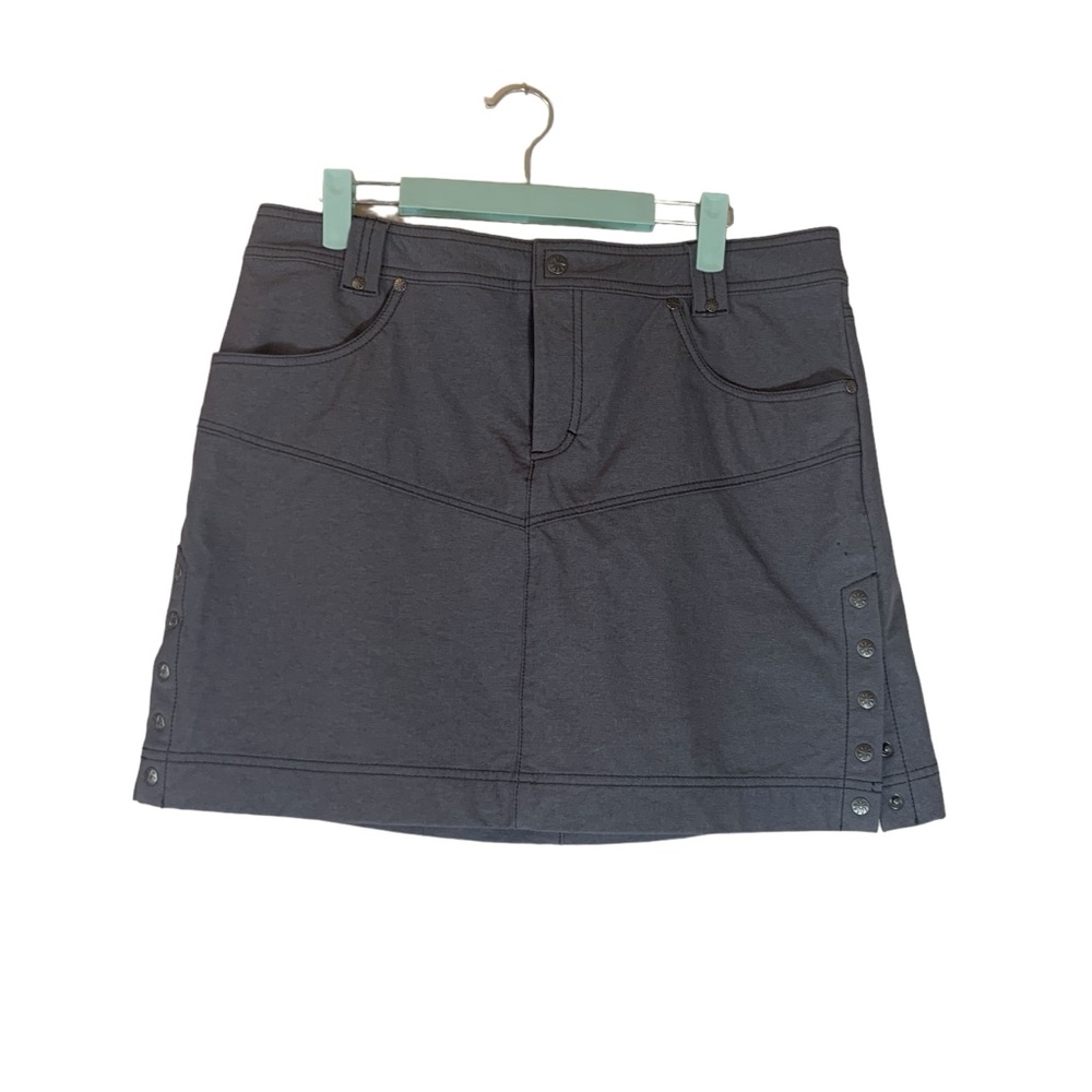 Athleta Take A Hike Side Button Gray Athletic Sport Skirt Size 12